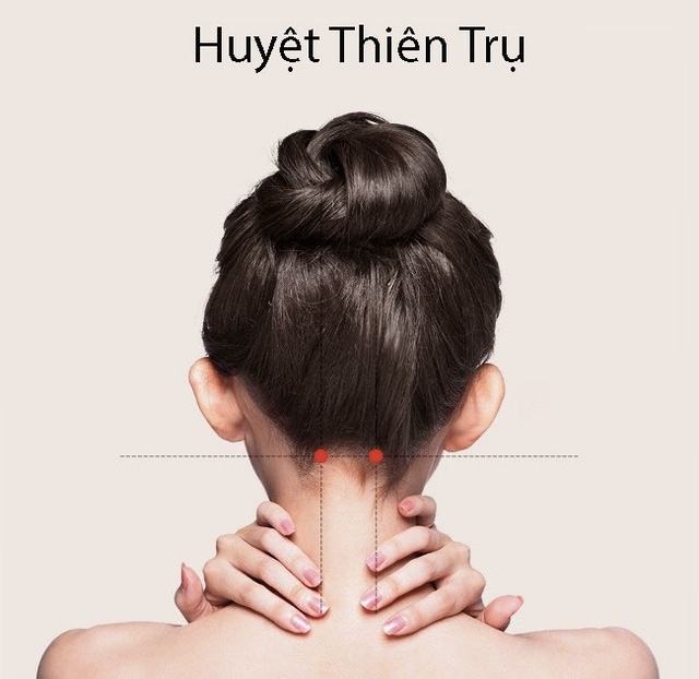 cai-thien-sinh-ly-nu-bang-phuong-phap-bam-huyet-massage-3
