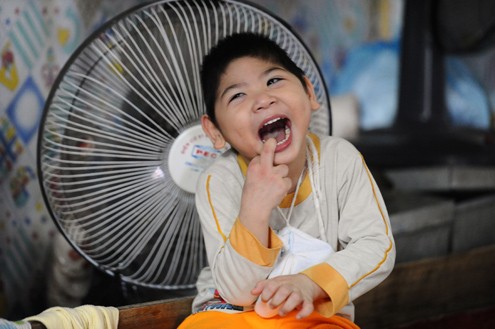 Làm thế nào để phục hồi chức năng cho trẻ tại nhà