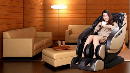 GHẾ MASSAGE TOÀN THÂN – QÙA TẶNG DÀNH CHO BỐ MẸ